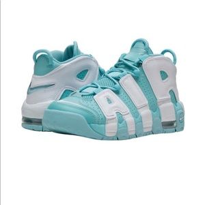 W/BOX Tiffany Blue Nike Uptempos